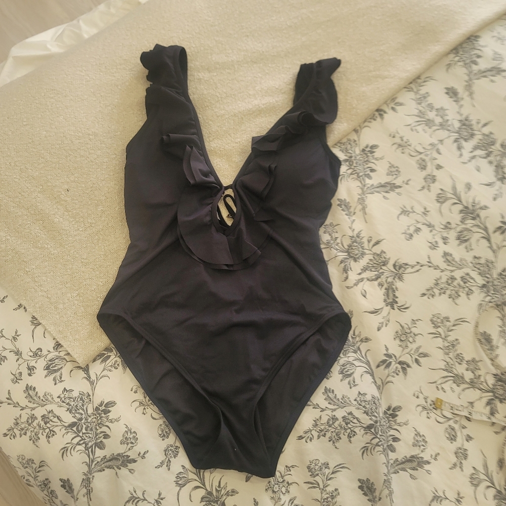 MICHAEL KORS Black Ruffle Low Back One Piece Swimsuit Size 10 Resortwear - Picture 15 of 17